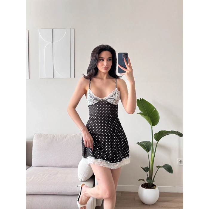 Puantiyeli Dantel Detay Elbise - SİYAH