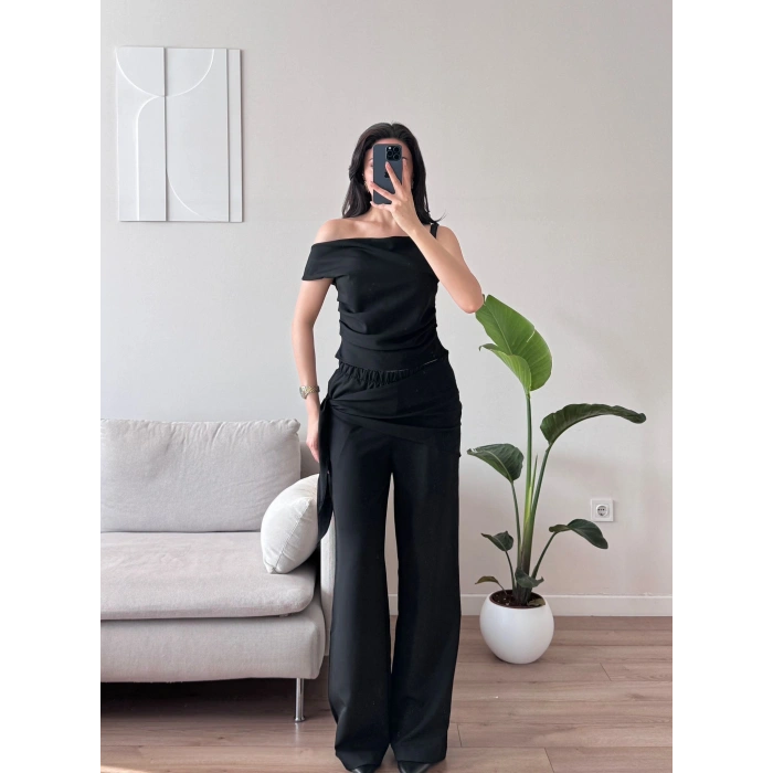 Çizgili Düşük Omuz Takım - SİYAH