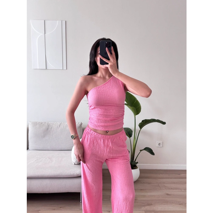 Tek Omuz Crop & Pantolon Takım - PEMBE
