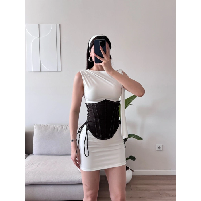 Bel Korse Detay Elbise - BEYAZSİYAH