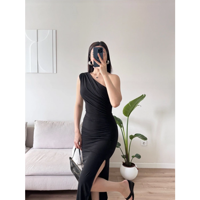 Omuz Detay Drapeli Elbise - SİYAH