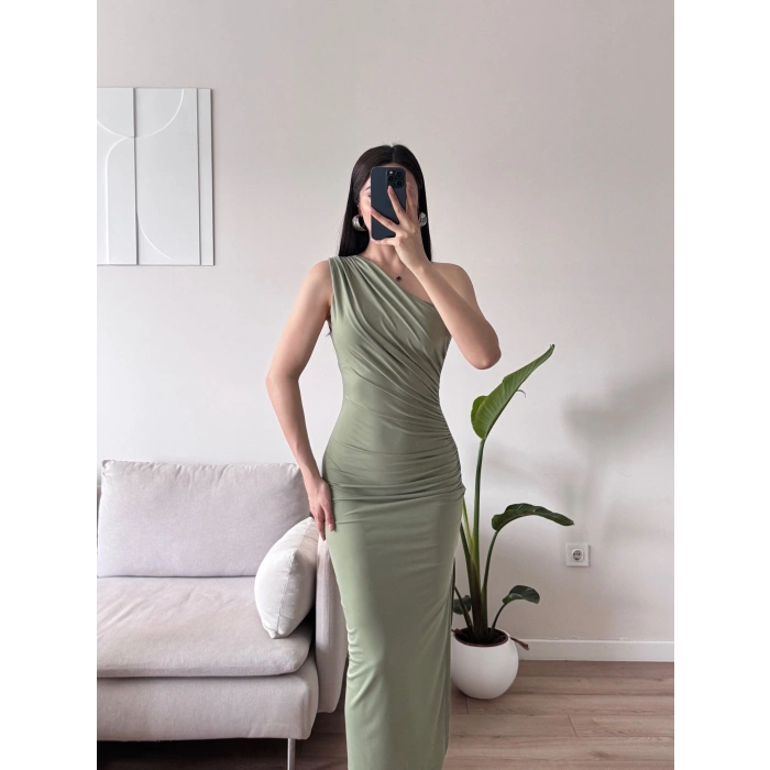 Omuz Detay Drapeli Elbise - YEŞİL