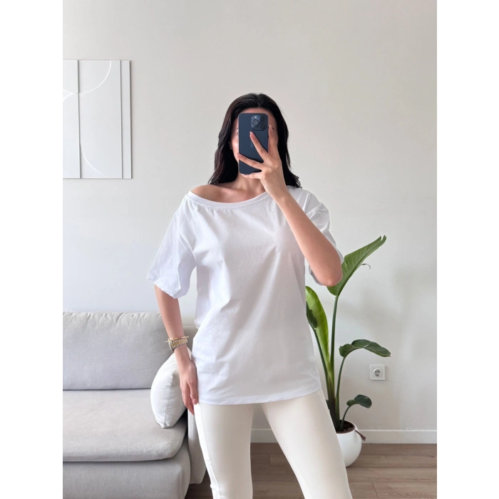 Kayık Yaka Oversize Tshirt - BEYAZ