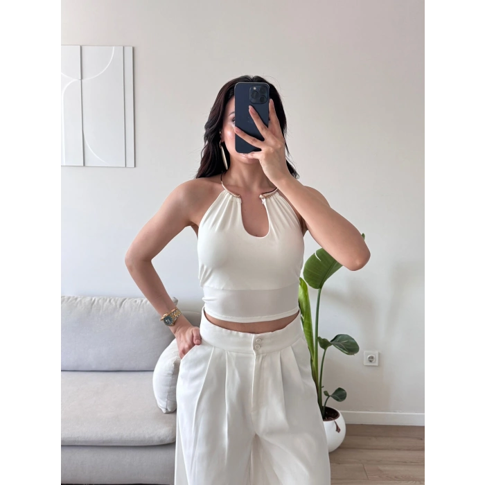 Boyun Aksesuar Bağlamalı Crop - BEYAZ