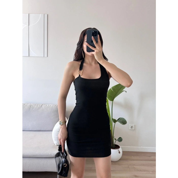 Boyun Geçmeli Aksesuar Elbise - SİYAH