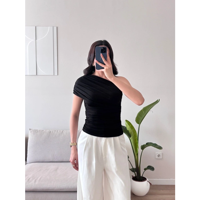 Tek Omuz Büzgülü Bluz - SİYAH