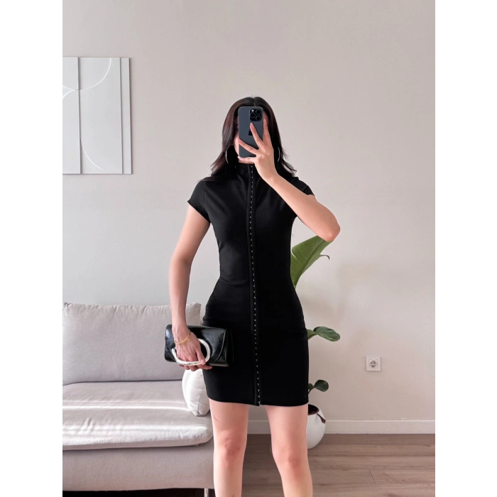 Agraflı Mini Elbise