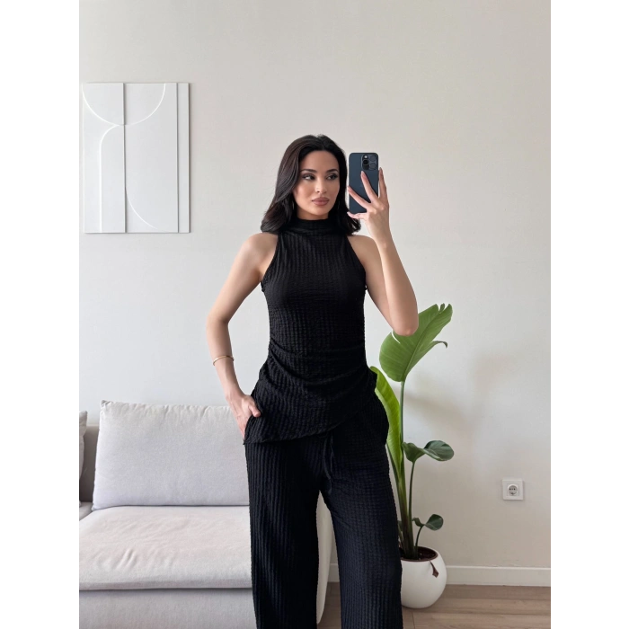 Dik Yaka Asimetrik Bluz & Pantolon Takım - SİYAH