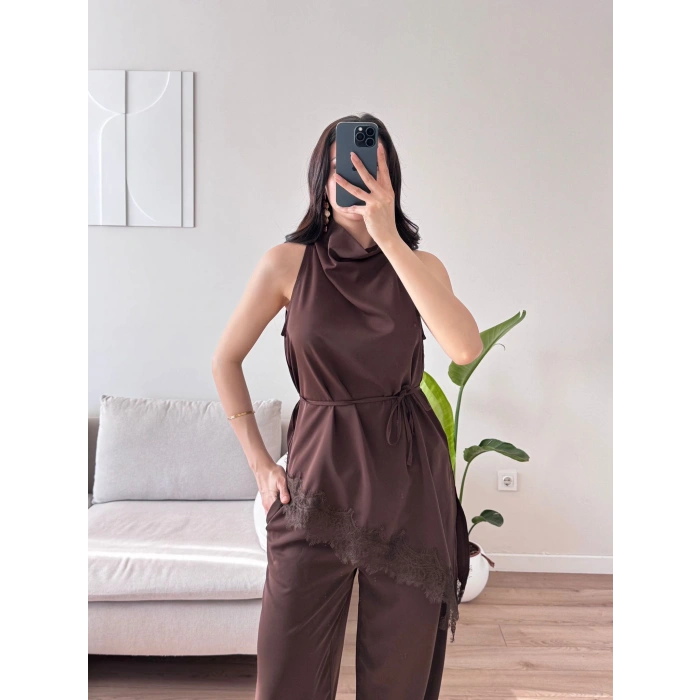 Dantel Detay Bluz & Balon Pantolon Takım - KAHVE