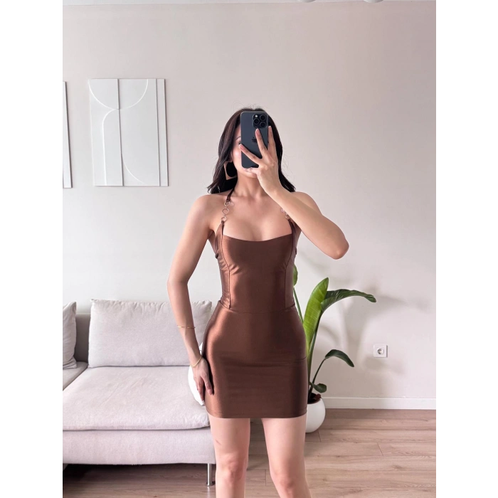 Aksesuarlı Saten Mini Elbise - KAHVE