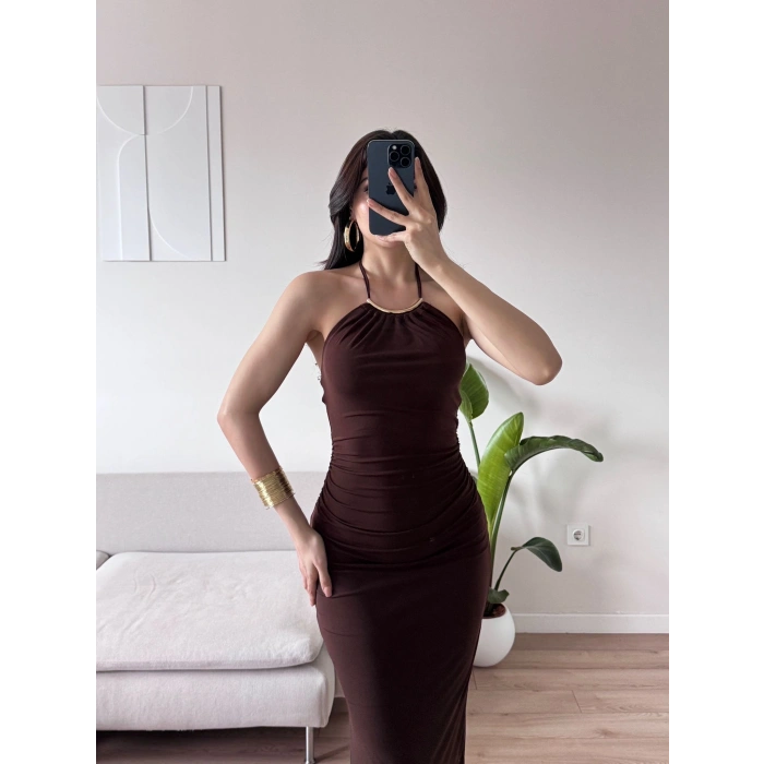 Halter Yaka Aksesuarlı Elbise - KAHVE