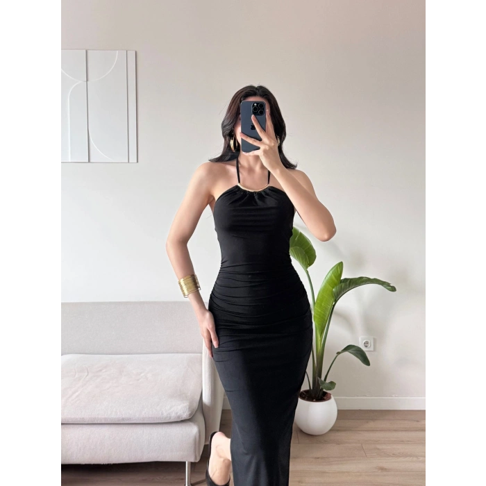 Halter Yaka Aksesuarlı Elbise - SİYAH
