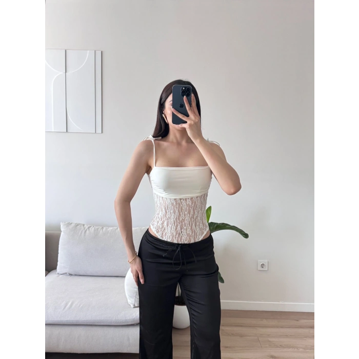 Askılı Güpürlü Bodysuit - BEYAZ