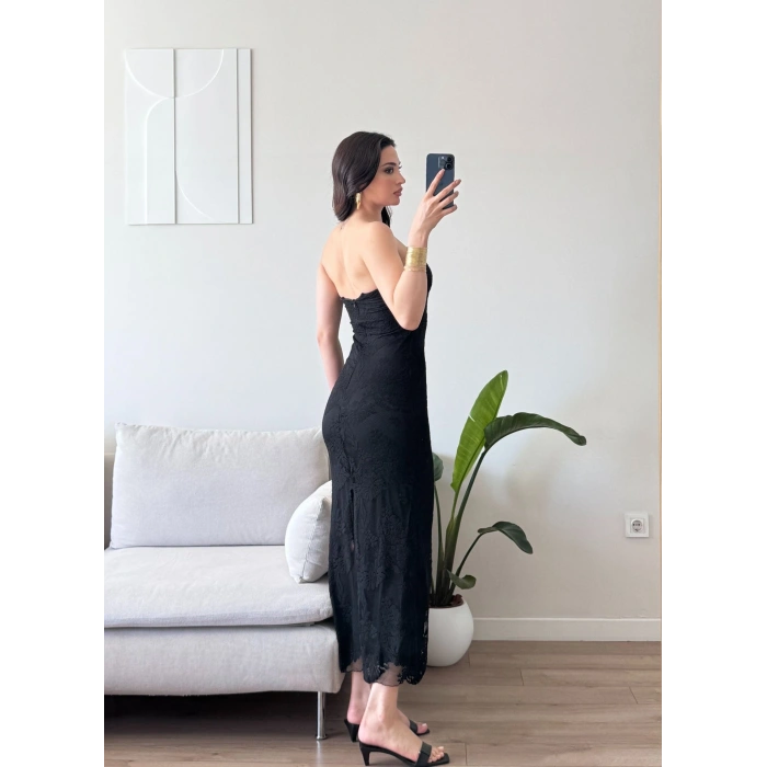 Kabartma Desen Straplez Elbise - SİYAH