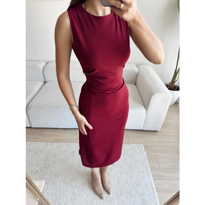 Aksesuar Detay Halter Yaka Elbise - BORDO