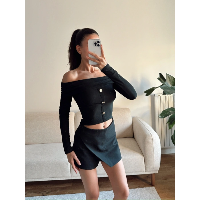 Aksesuar Detay Madonna Crop - SİYAH