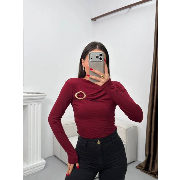 Aksesuarlı Kayık Yaka Bluz - BORDO
