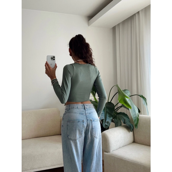 Ara Biyeli Crop - YEŞİL