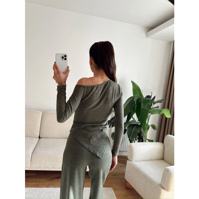 Asimetrik Bluz & Pantolon Takım - YEŞİL