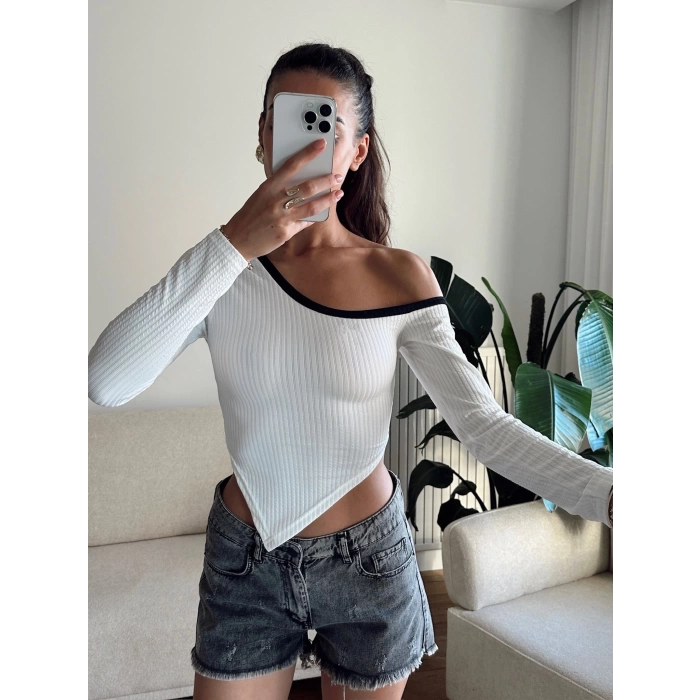 Asimetrik Tek Omuz Biyeli Crop - BEYAZ