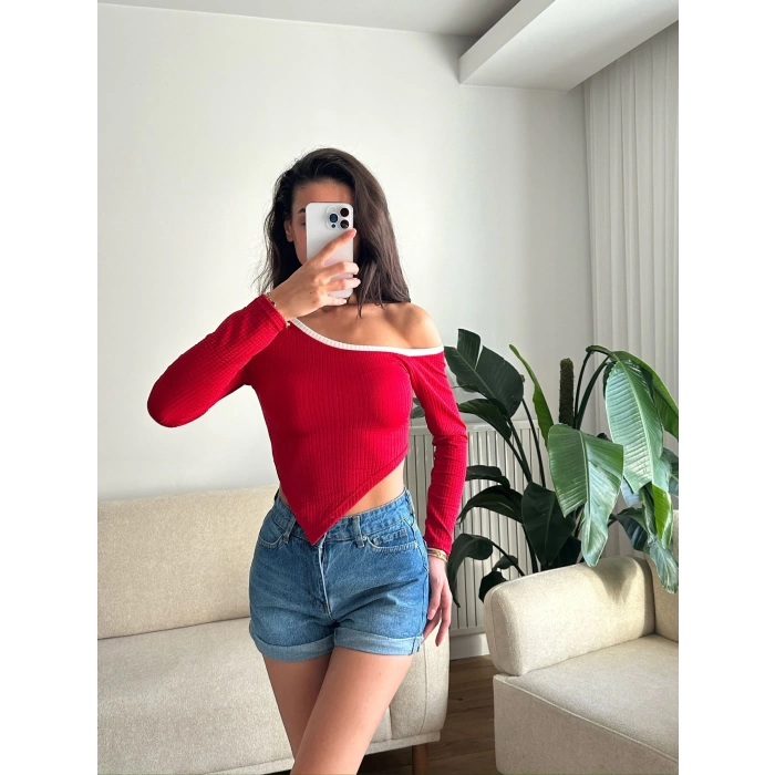 Asimetrik Tek Omuz Biyeli Crop - KIRMIZI