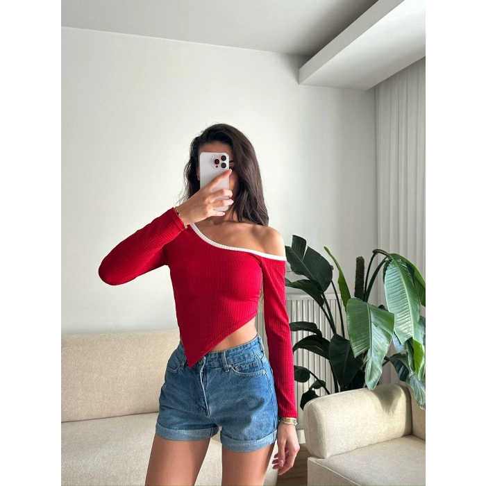 Asimetrik Tek Omuz Biyeli Crop - KIRMIZI