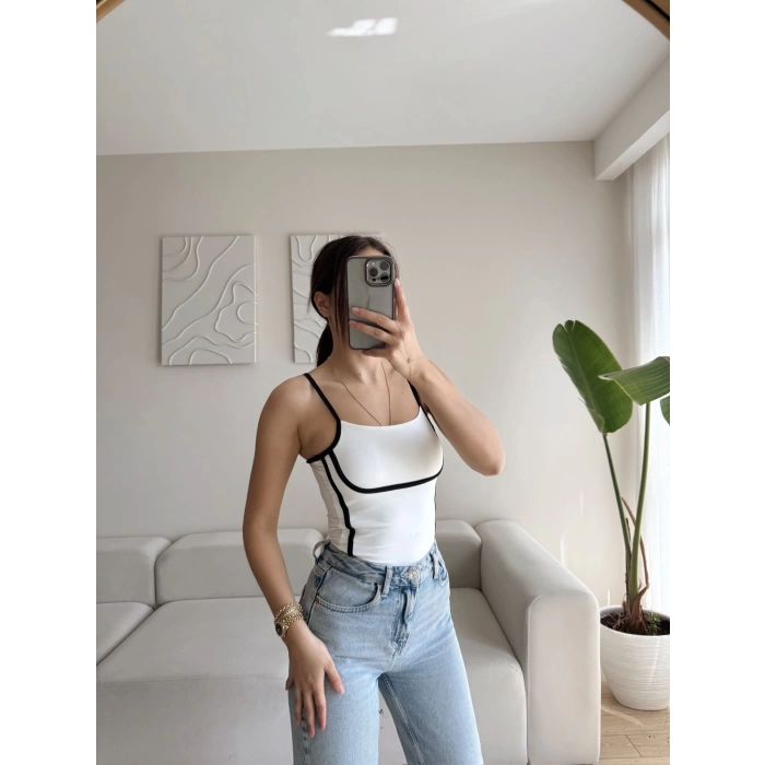 Askılı Ara Biyeli Crop - BEYAZ