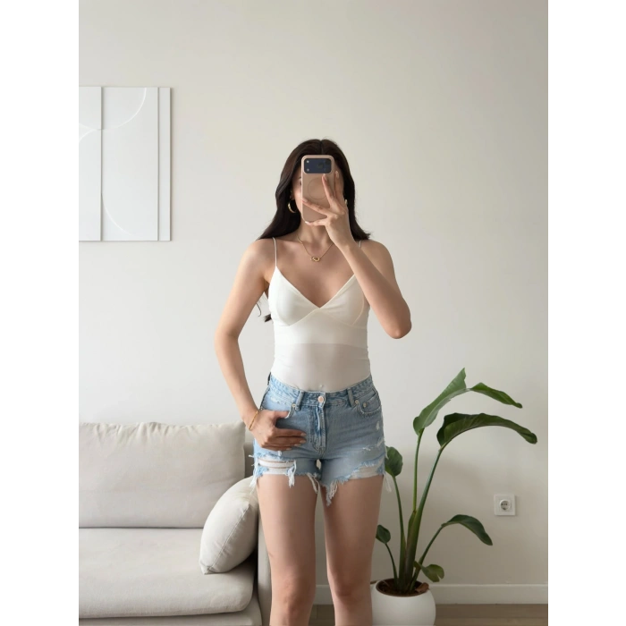 Askılı Biyeli Bodysuit - BEYAZ