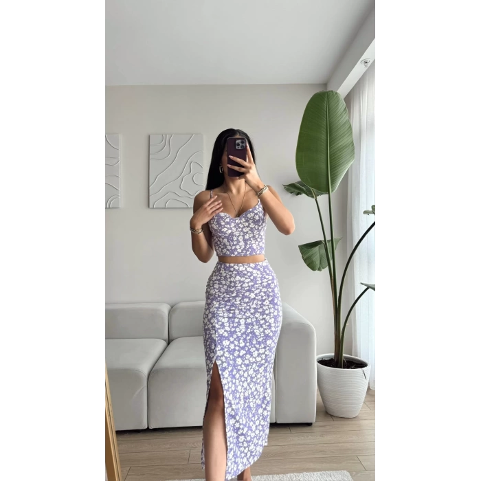 Askılı Çiçek Desen Yırtmaç Detay Takım - LİLA