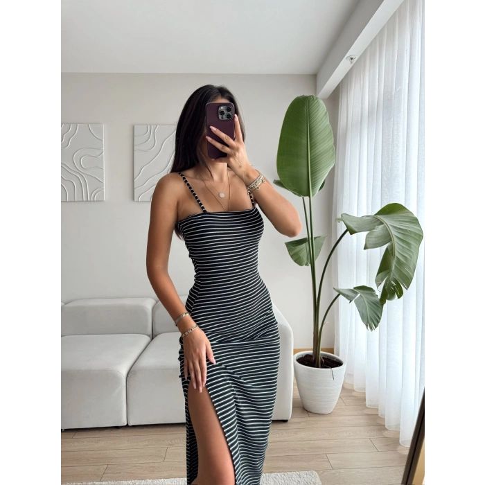 Askılı Derin Yırtmaç Çizgili Uzun Elbise-SİYAH