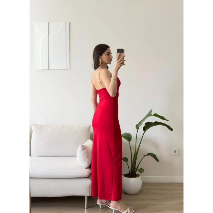 Askılı V Yaka Premium Elbise - KIRMIZI