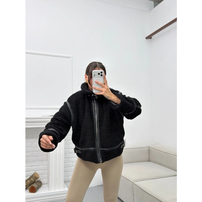 Astarlı Biyeli Peluş Mont - SİYAH