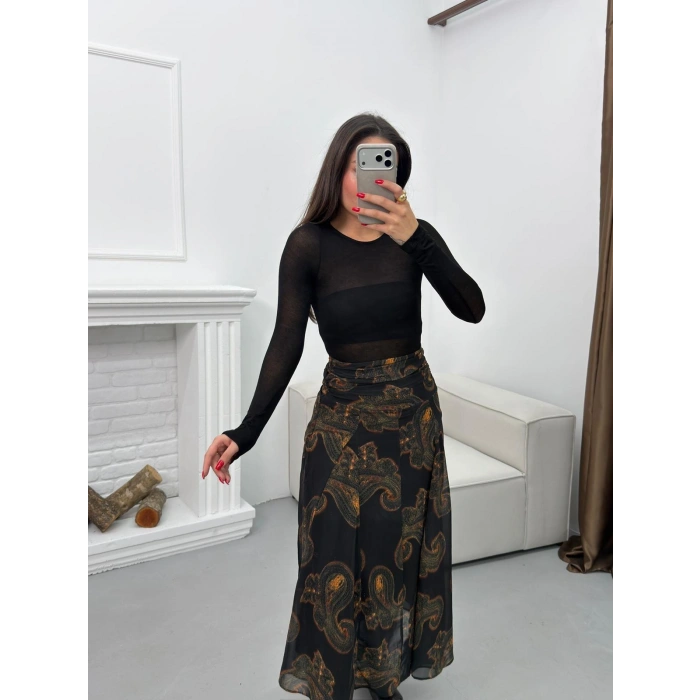 Astarlı Desenli Şifon Etek - SİYAH