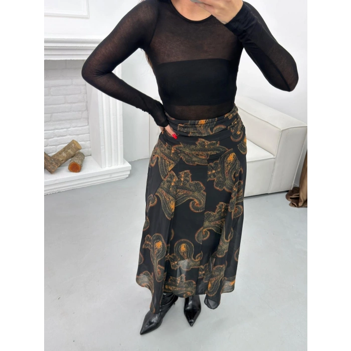 Astarlı Desenli Şifon Etek - SİYAH