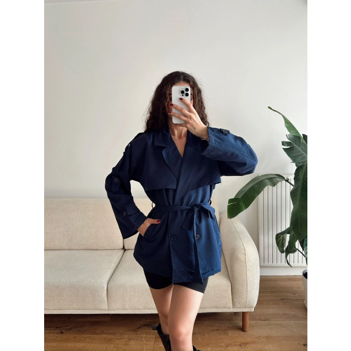 Astarlı Kruvaze Yaka Trençkot - LACİVERT