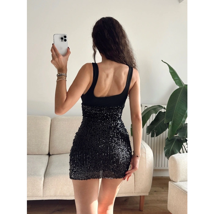 Astarlı Payet Elbise - SİYAH