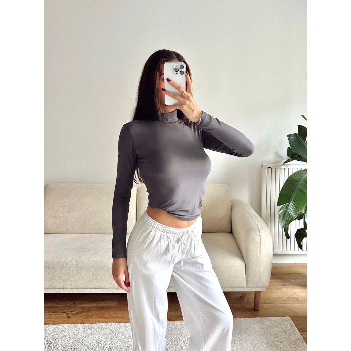 Balıkçı Yaka Buzzy Crop - GRİ