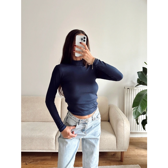 Balıkçı Yaka Buzzy Crop- LACİVERT