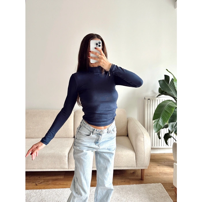 Balıkçı Yaka Buzzy Crop- LACİVERT