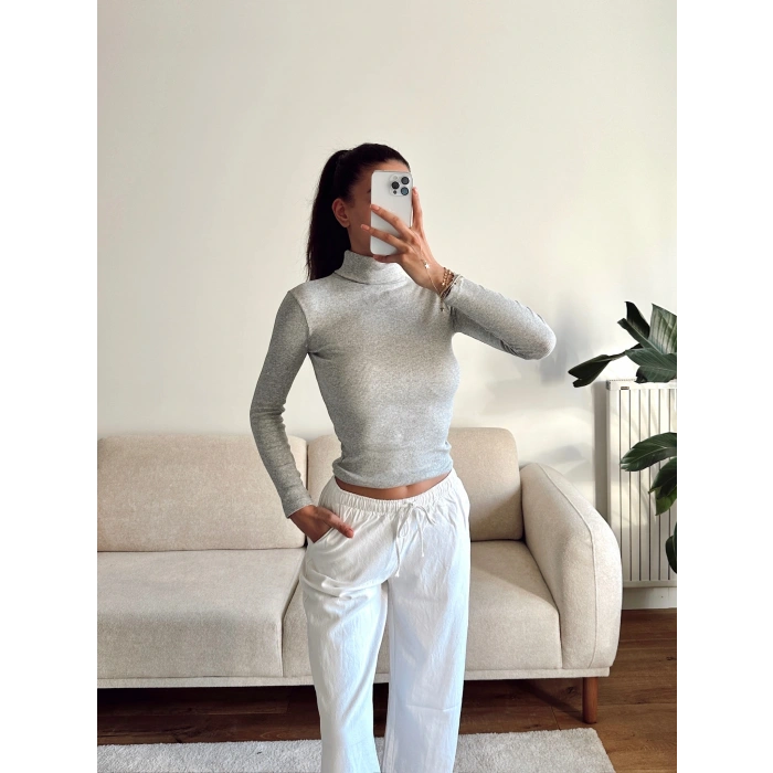 Basic Balıkçı Yaka Fit Bluz - GRİ