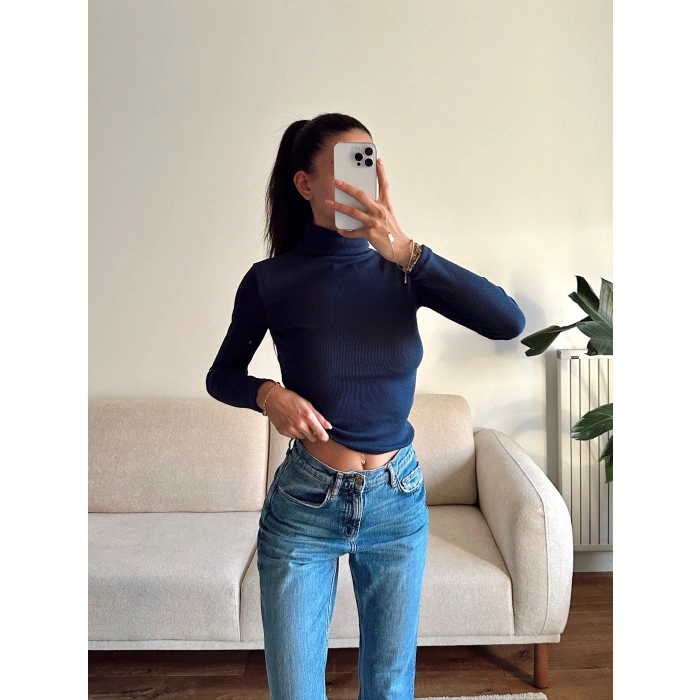 Basic Balıkçı Yaka Fit Bluz - LACİVERT