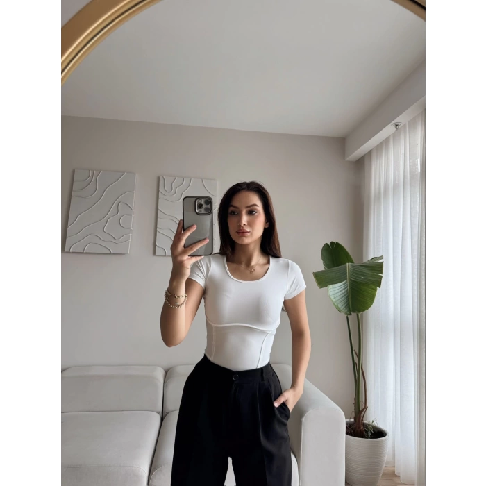 Bel Biyeli Crop - BEYAZ