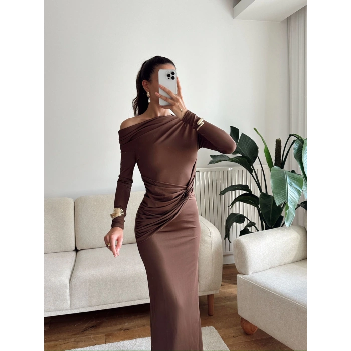Bel Kruvaze Kayık Yaka Elbise - KAHVE