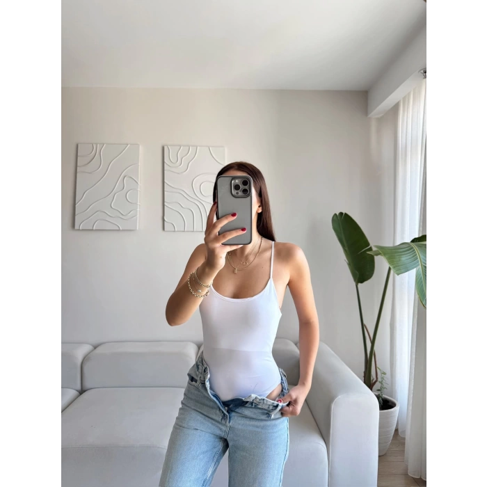 Biyeli Askılı Bodysuit - BEYAZ