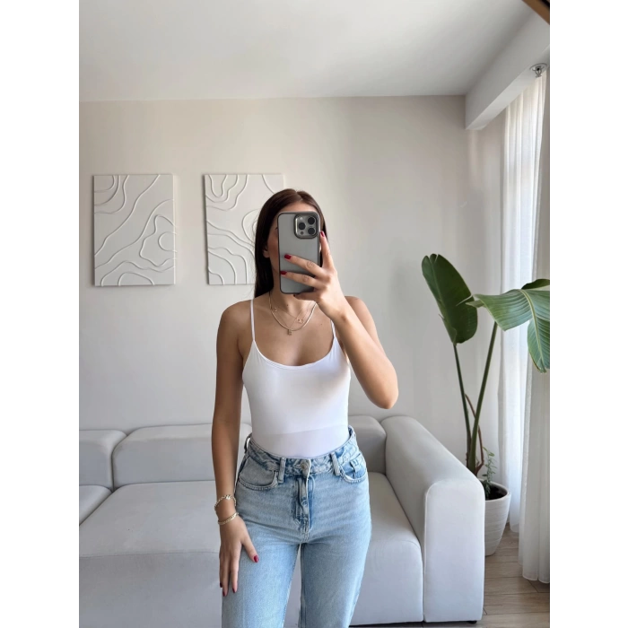 Biyeli Askılı Bodysuit - BEYAZ