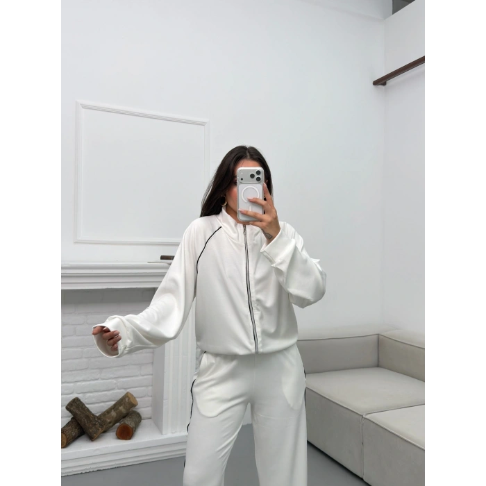Biyeli Oversize Eşofman Takımı - BEYAZ