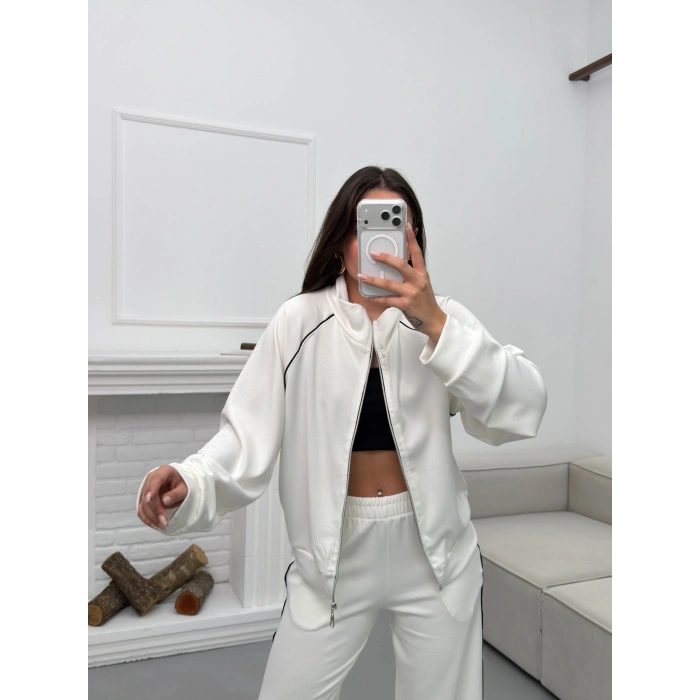 Biyeli Oversize Eşofman Takımı - BEYAZ