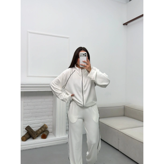 Biyeli Oversize Eşofman Takımı - BEYAZ