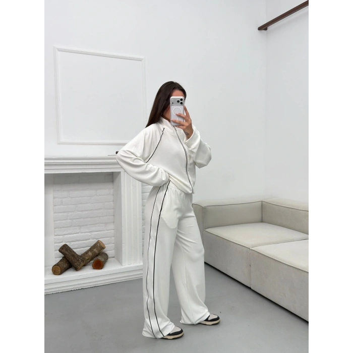 Biyeli Oversize Eşofman Takımı - BEYAZ