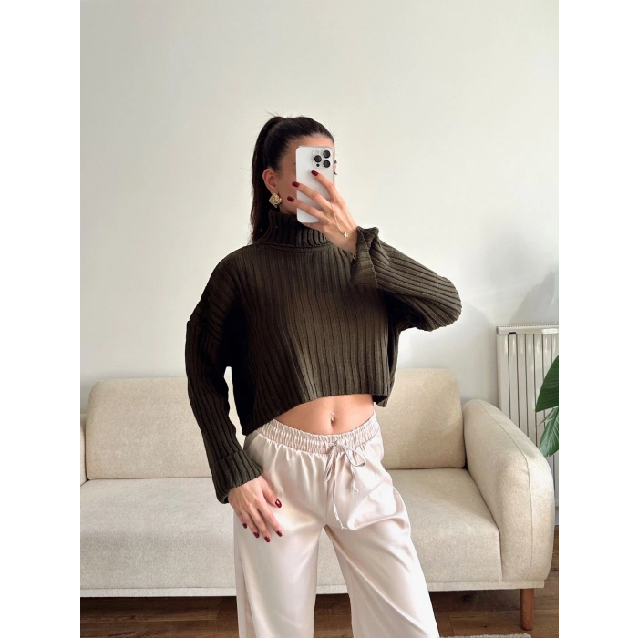 Boğazlı Triko Kazak - HAKİ